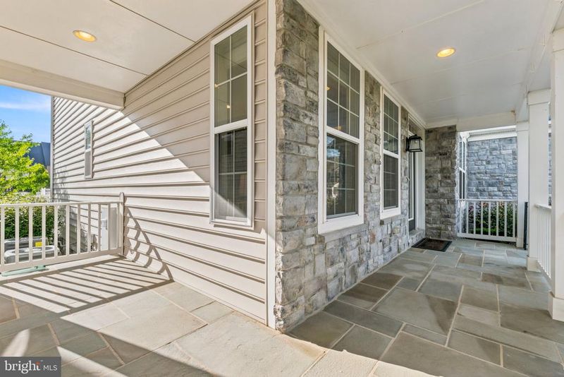 731 Holden Rd, Frederick, MD 21701