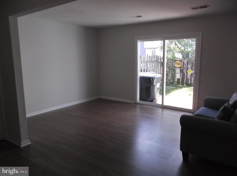 4624 Whitaker Pl, Woodbridge, VA 22193
