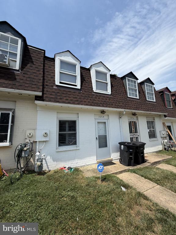 1854 Dutch Village #270, Hyattsville, MD 20785
