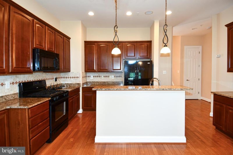 589 Cedar Spring St, Gaithersburg, MD 20877