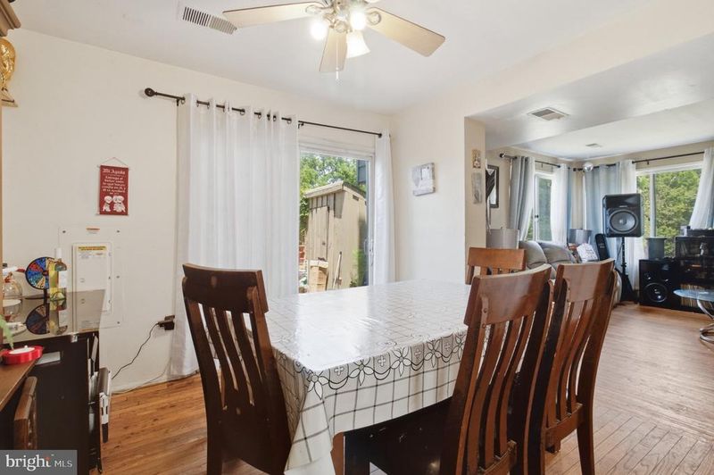 18527 Tarragon Way, Germantown, MD 20874