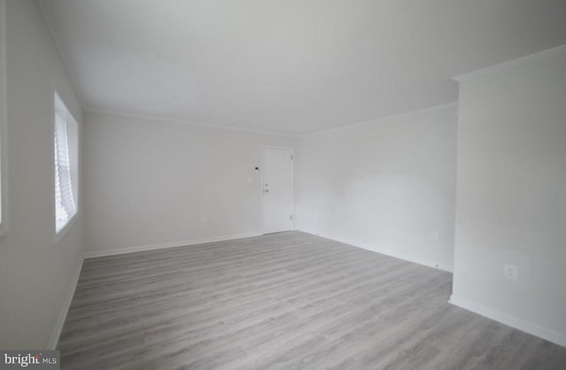 3287 15th Pl SE #102, Washington, DC 20020