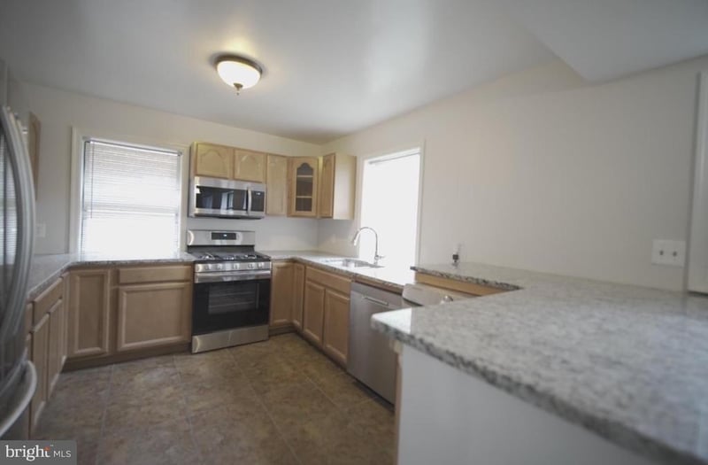 3287 15th Pl SE #102, Washington, DC 20020