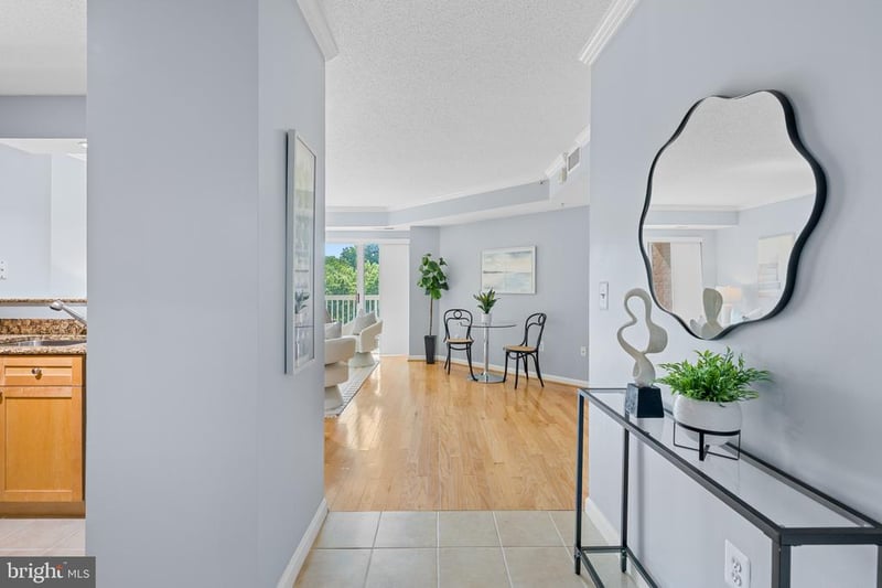 3101 N Hampton Dr #409, Alexandria, VA 22302