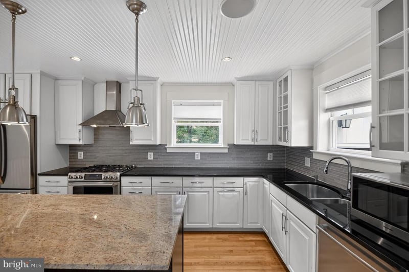 2308 Westmoreland St, Falls Church, VA 22046