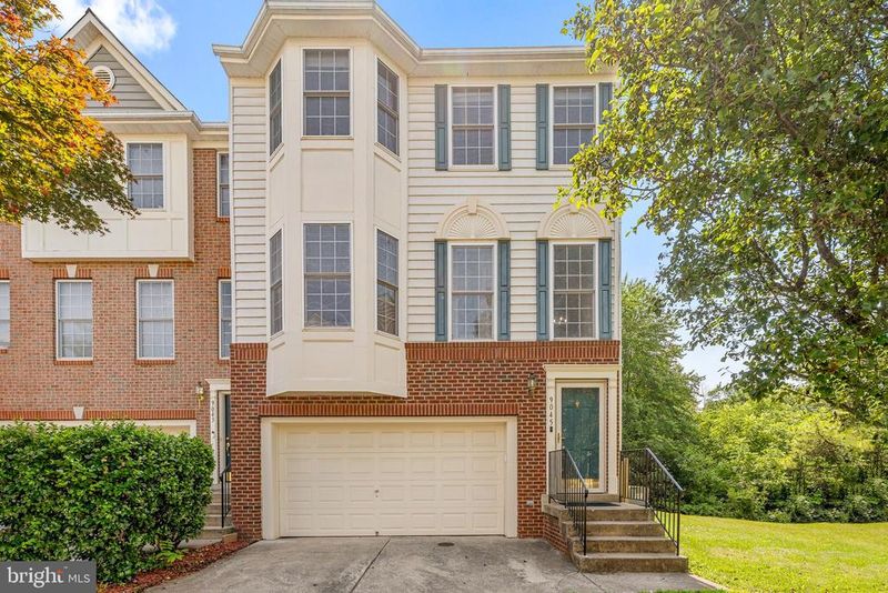 9045 Brewer Creek Pl, Manassas, VA 20109