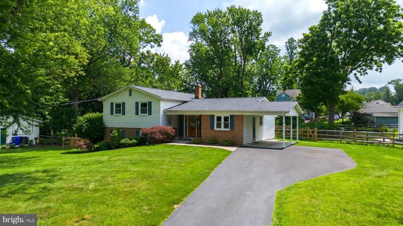 16517 Jilrick St, Rockville, MD 20853