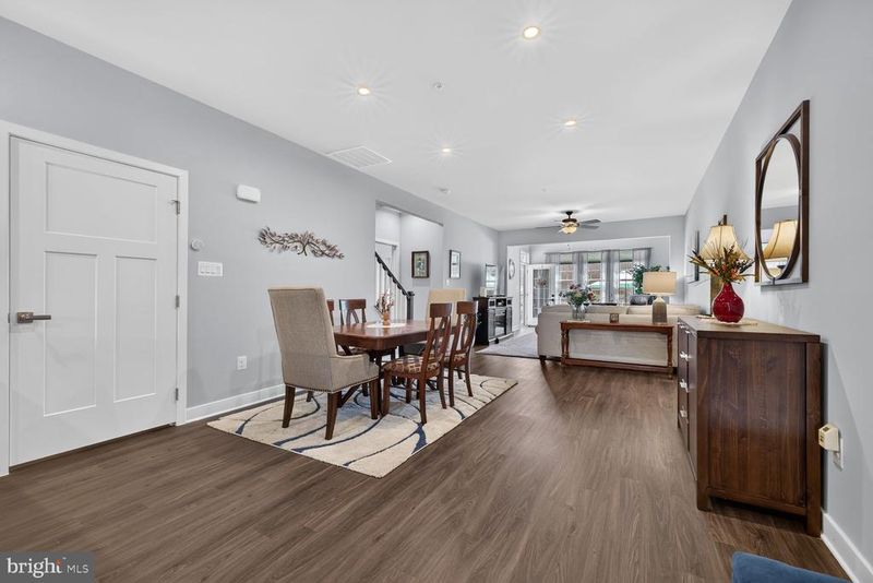 5307 Crape Myrtle Dr, Frederick, MD 21703
