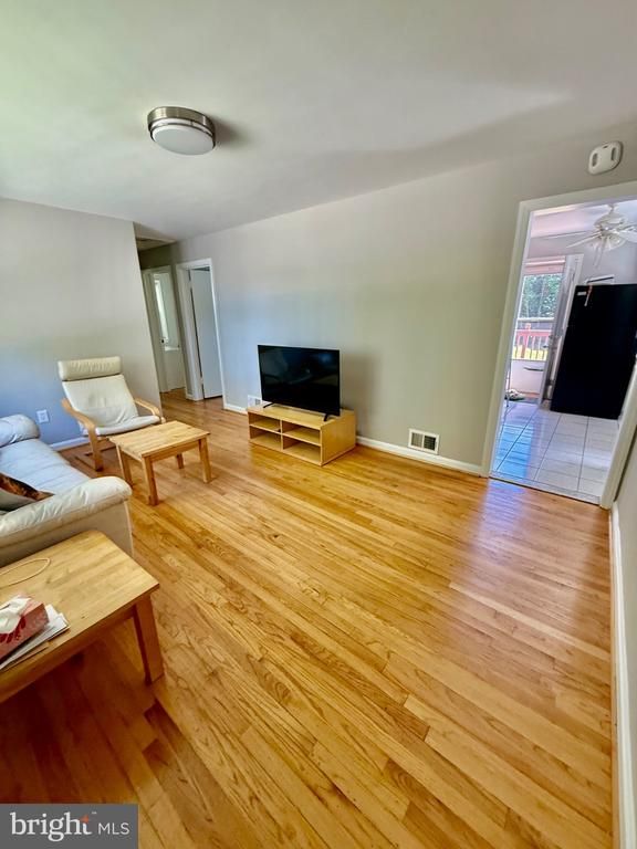 5015 Muskogee St, College Park, MD 20740