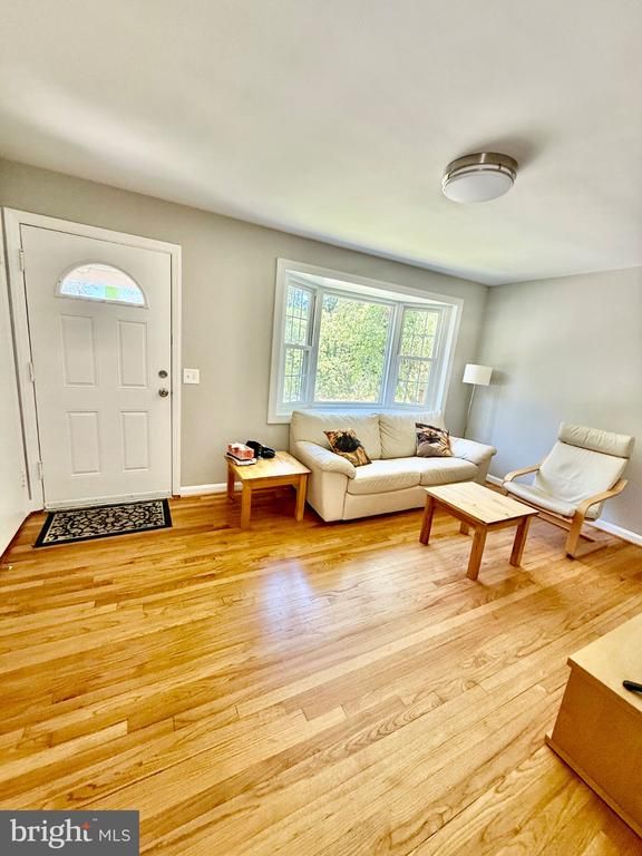 5015 Muskogee St, College Park, MD 20740