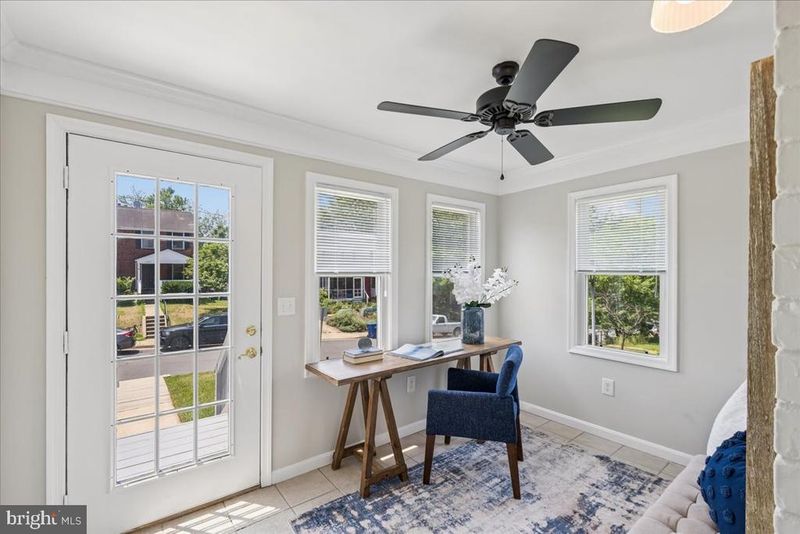 2612 Jefferson Dr, Alexandria, VA 22303