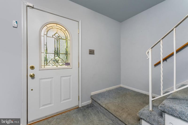 7826 Welch Ct, Alexandria, VA 22315