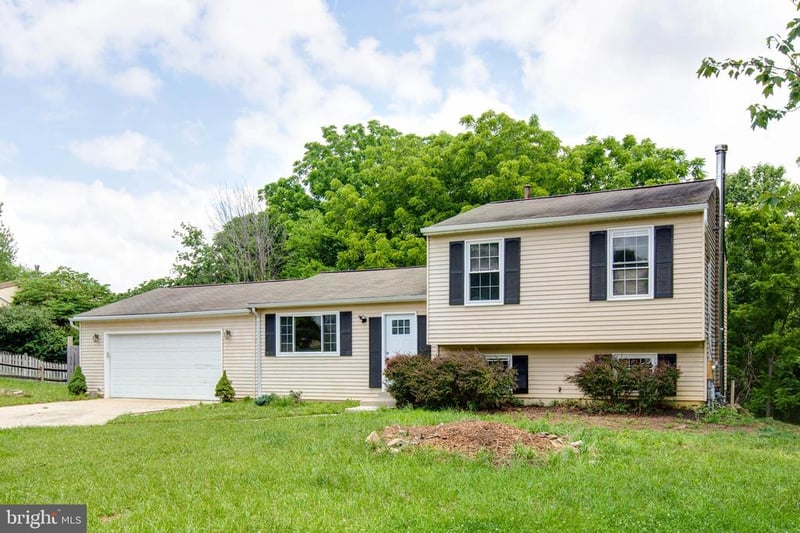 10301 Bloom Dr, Damascus, MD 20872