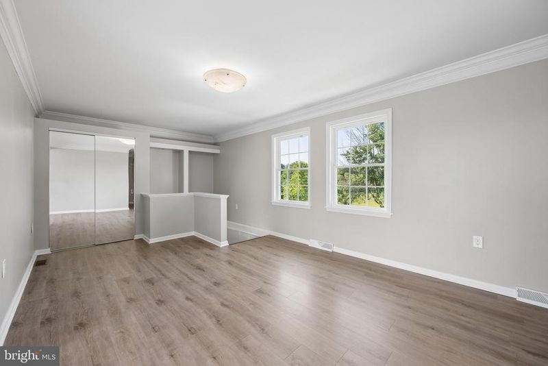 5941 Bartonsville Rd, Frederick, MD 21704