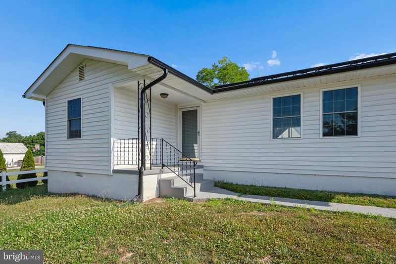 5941 Bartonsville Rd, Frederick, MD 21704