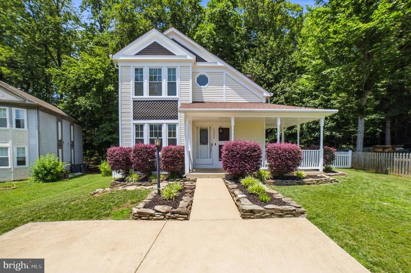 15232 Larkspur Ln, Dumfries, VA 22025