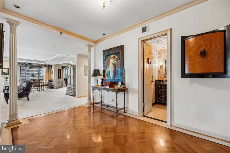 5610 Wisconsin Ave #708, Chevy Chase, MD 20815