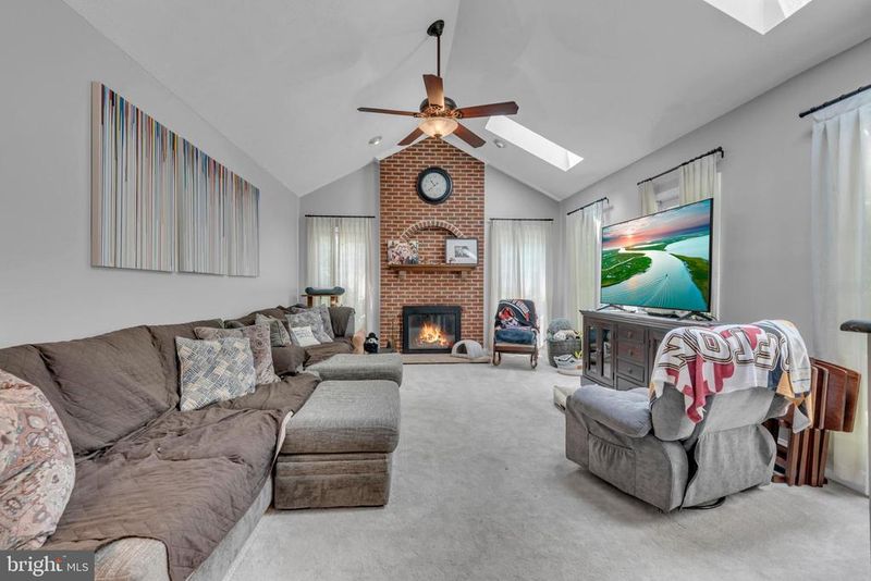 1720 Jasper Ln, Crofton, MD 21114