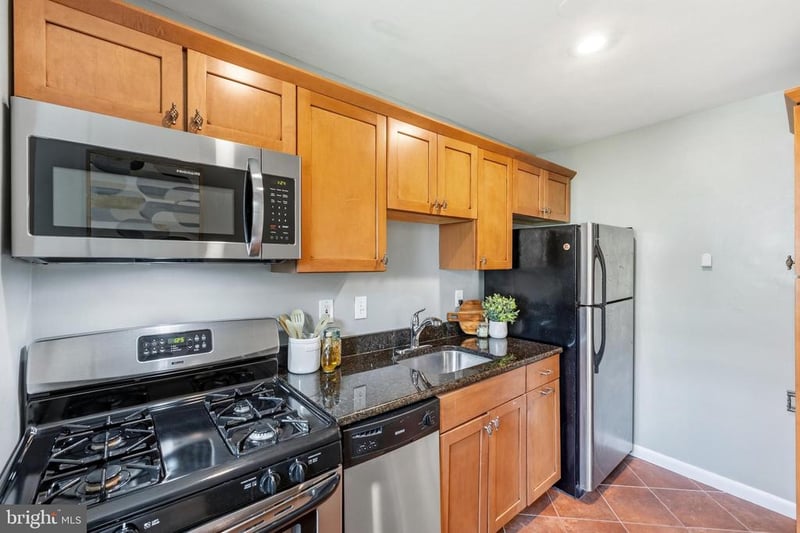 2312 Colston Dr #2312-C, Silver Spring, MD 20910