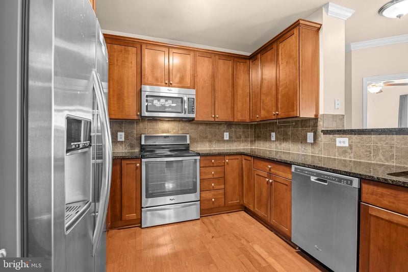 11750 Old Georgetown #2513, Rockville, MD 20852