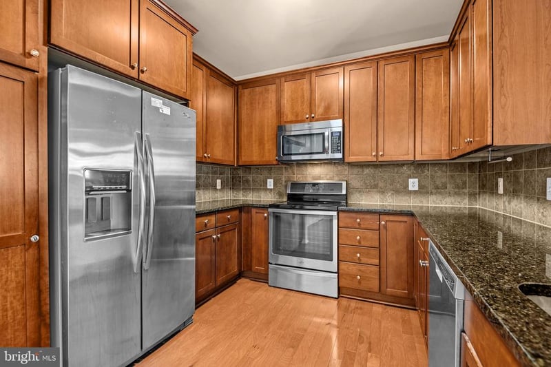 11750 Old Georgetown #2513, Rockville, MD 20852