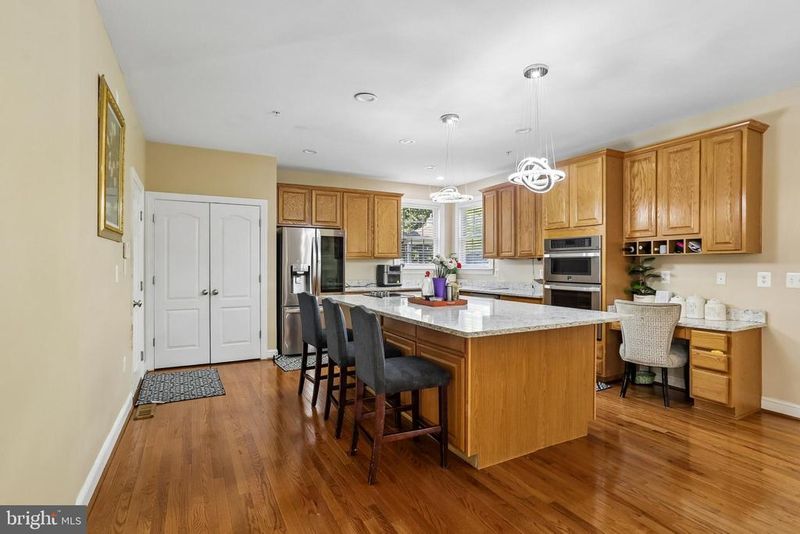 15428 Symondsbury Way, Upper Marlboro, MD 20774