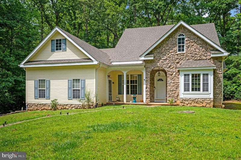 319 Richland Rd, Fredericksburg, VA 22406