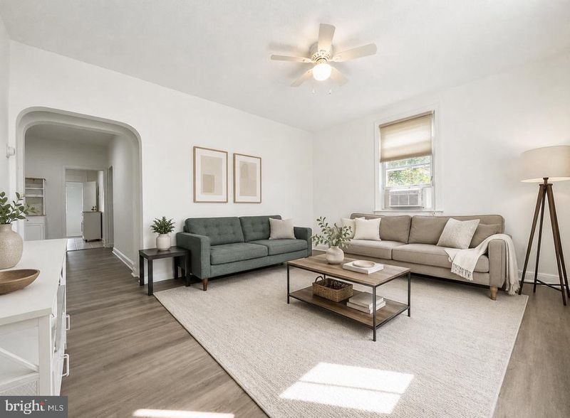 446 Mellon St SE #2, Washington, DC 20032