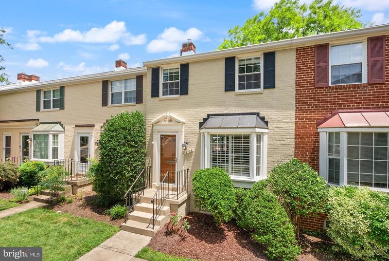 3736 Keller Ave, Alexandria, VA 22302
