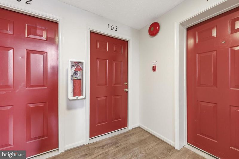 607 Himes Ave #103, Frederick, MD 21703