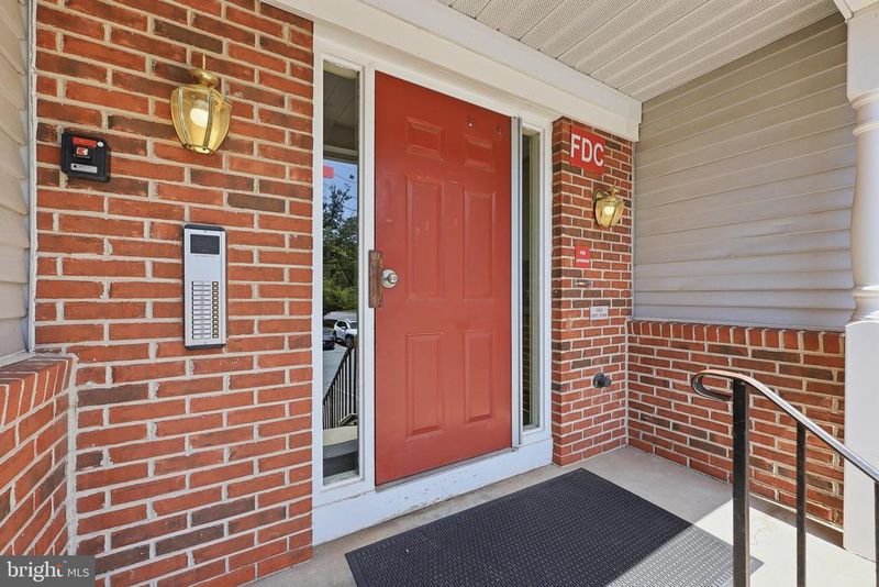 607 Himes Ave #103, Frederick, MD 21703
