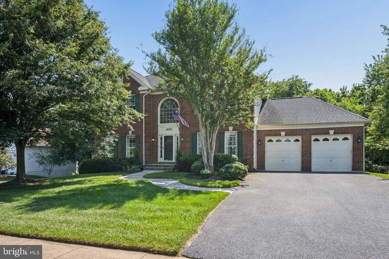 16910 Hillard St, Poolesville, MD 20837