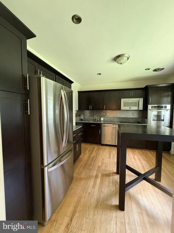 9209 E Parkhill Dr, Bethesda, MD 20814