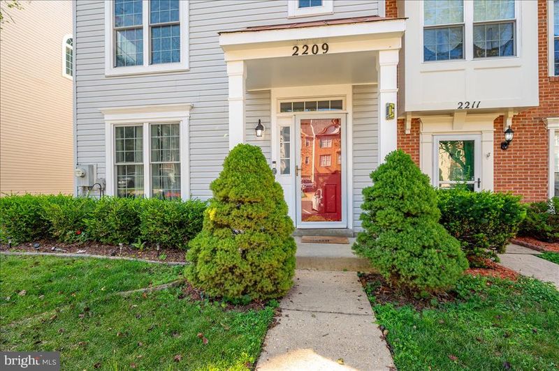 2209 Commissary Cir #284, Odenton, MD 21113