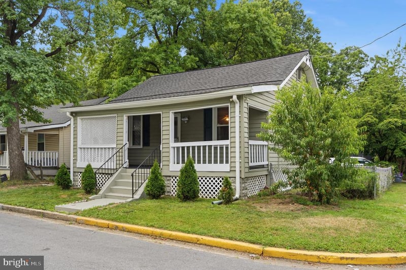 5113 Crittenden St, Hyattsville, MD 20781