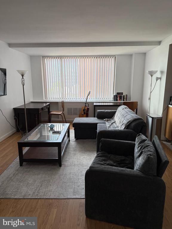 1121 Arlington Blvd #825, Arlington, VA 22209