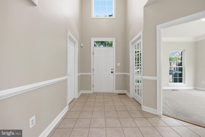 9813 Notting Hill Dr, Frederick, MD 21704
