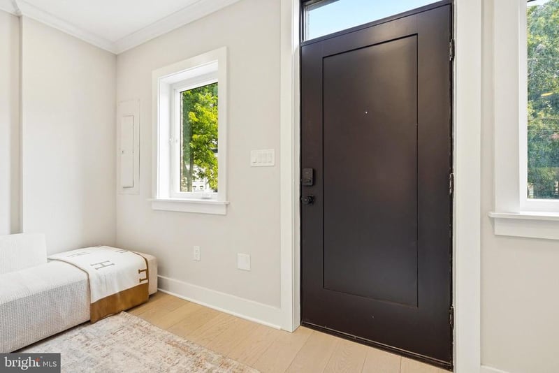 2305 Nicholson SE #202, Washington, DC 20020