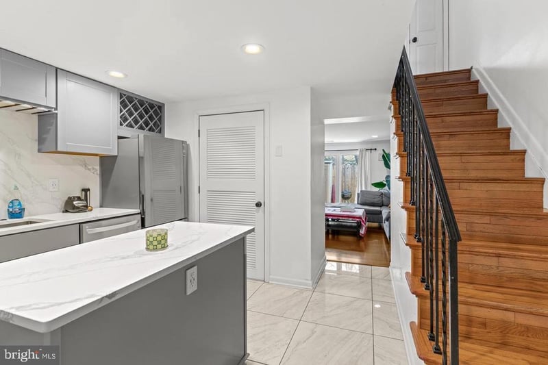 1854 Dutch Village #270, Hyattsville, MD 20785