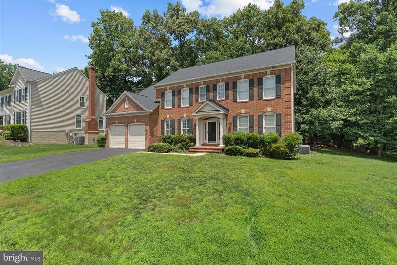 13004 Graphite Ct, Clifton, VA 20124