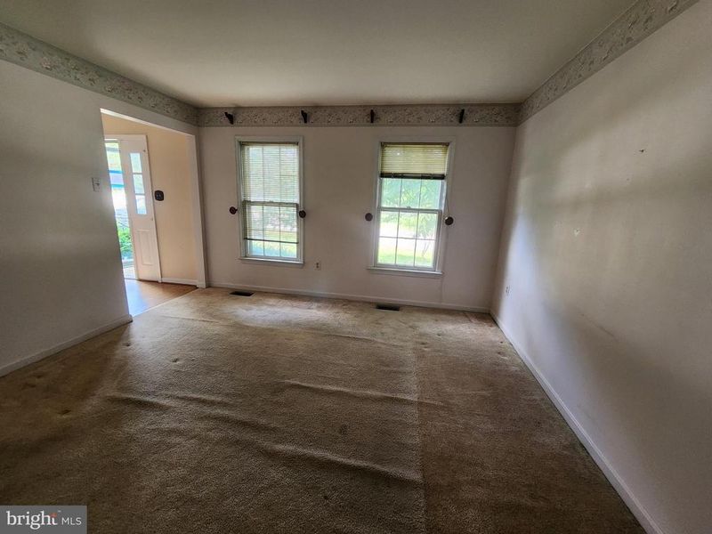 4205 Glenn Dale Rd, Bowie, MD 20720