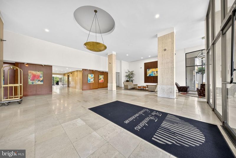 301 N Beauregard St #1001, Alexandria, VA 22312