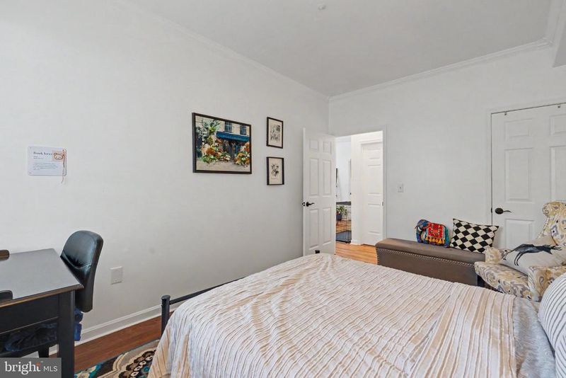 5990 Founders Ct #104, Alexandria, VA 22310