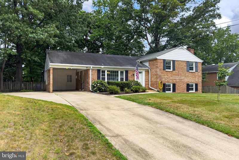 4019 Robertson Blvd, Alexandria, VA 22309