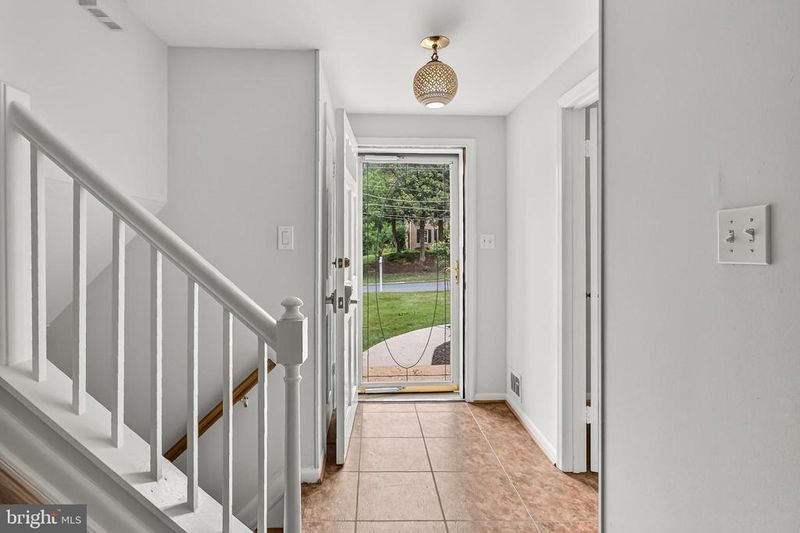 4019 Robertson Blvd, Alexandria, VA 22309