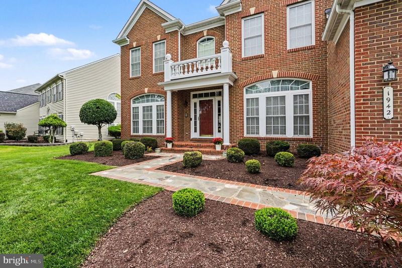 1942 Powells Landing Cir, Woodbridge, VA 22191