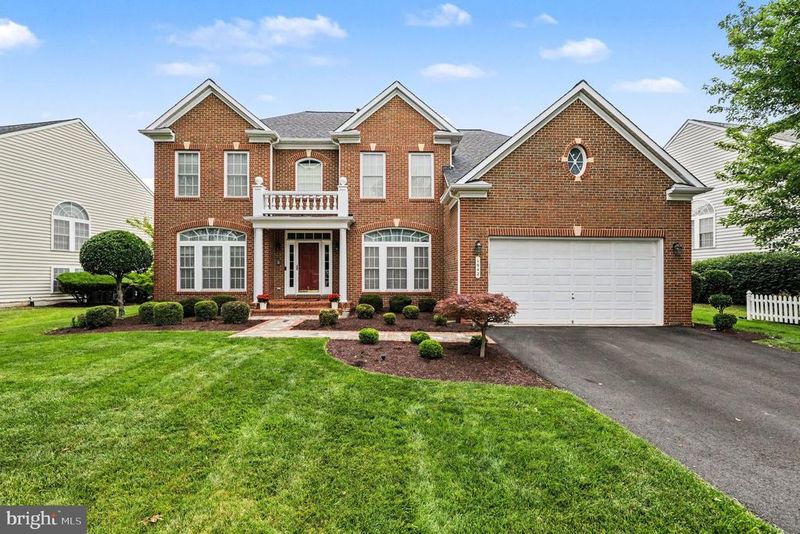 1942 Powells Landing Cir, Woodbridge, VA 22191