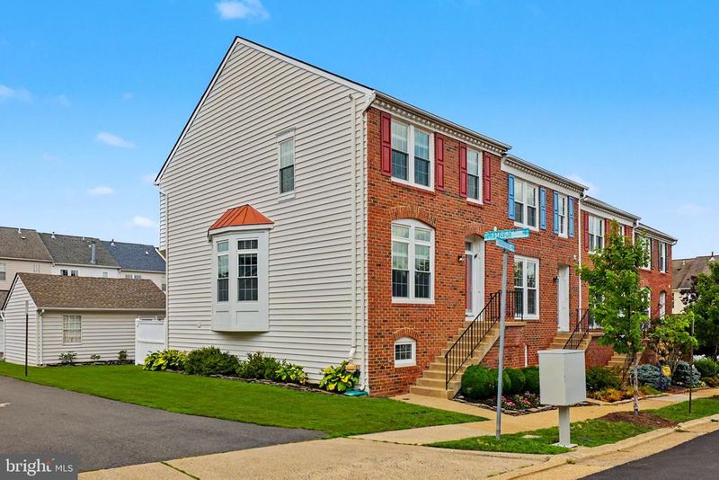 42918 Needham Way, Ashburn, VA 20147