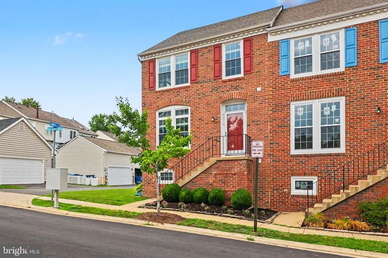 42918 Needham Way, Ashburn, VA 20147