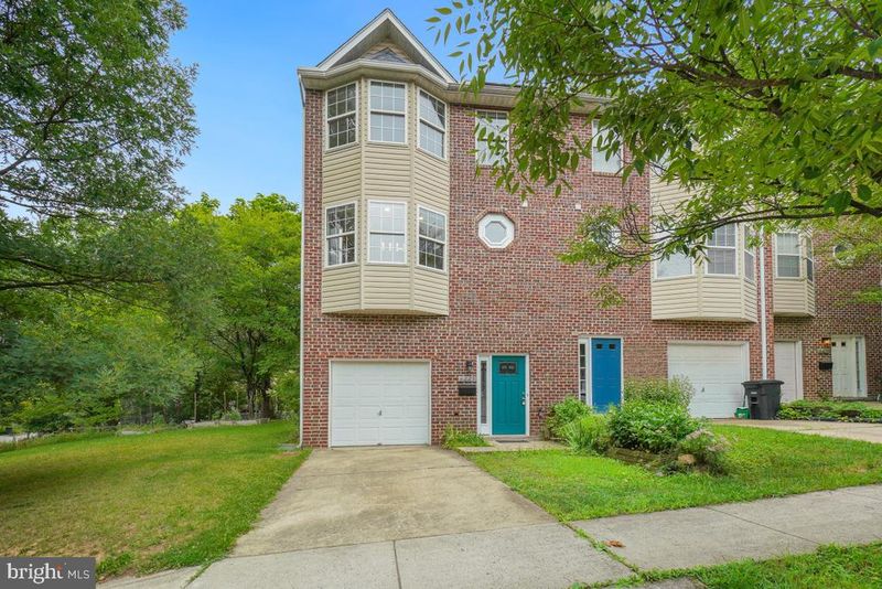 6443 Orchard Ave, Takoma Park, MD 20912